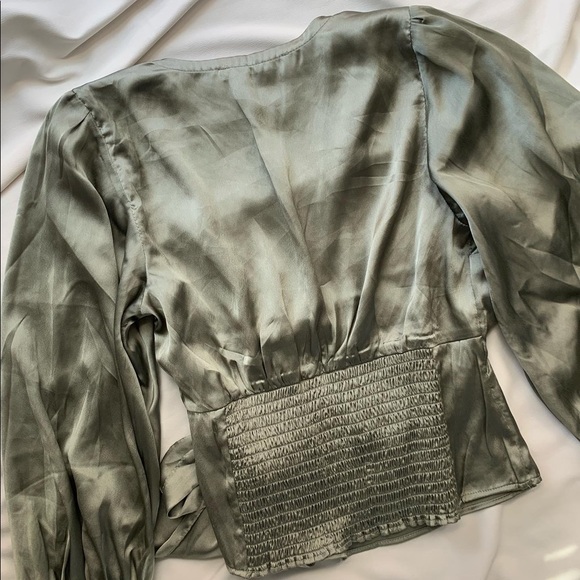 Abercrombie & Fitch Green Satin top - Picture 3 of 3